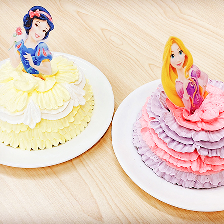 製造販売実習で織田製菓専門学校の学生たちが作ったデコレーションケーキ